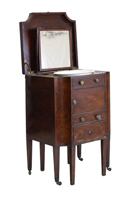 Lot 546 - Regency mahogany commode