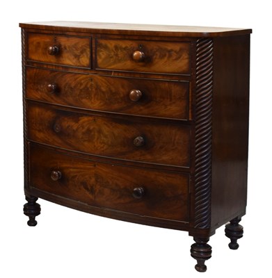 Lot 609 - 19th century chest of drawers (losses)