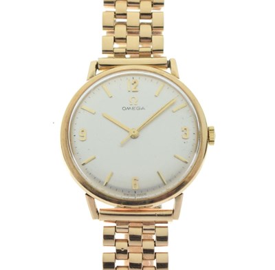Lot 98 - Gentleman's vintage Omega 9ct gold wristwatch