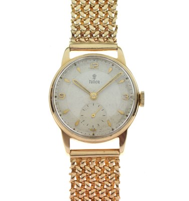 Lot 99 - Gentleman's circa 1960's Tudor 9ct gold wristwatch