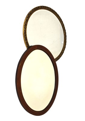 Lot 672 - Gilt circular mirror, etc.