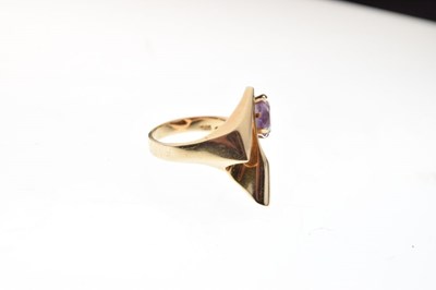 Lot 30 - Danish amethyst ring