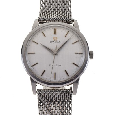 Lot 92 - Omega Gentleman's Genève wristwatch