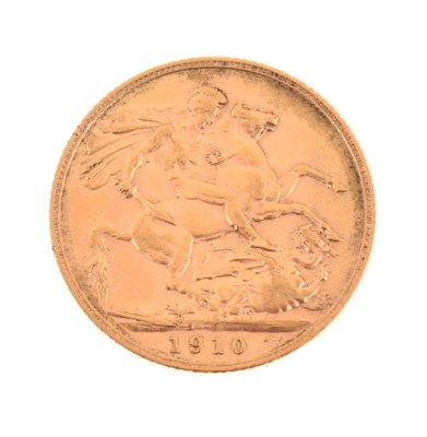 Lot 116 - Gold Coins - George V gold sovereign  1910