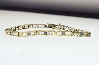 Lot 37 - Sapphire set bracelet
