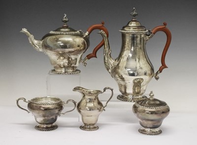 Lot 107 - Elizabeth II five-piece silver tea and coffee set