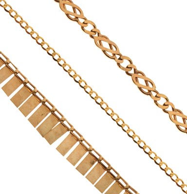 Lot 22 - Three yellow metal necklaces or chains
