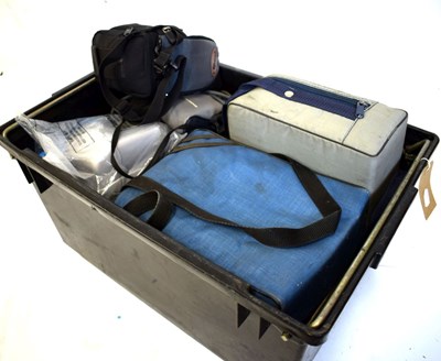 Lot 645 - Quantity of cameras etc