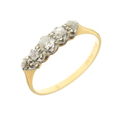 Lot 13 - Graduated half-eternity ring set five old brilliant cut diamonds