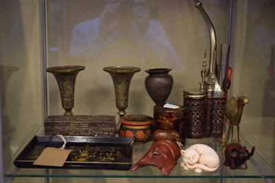 Lot 576 - Middle Eastern group