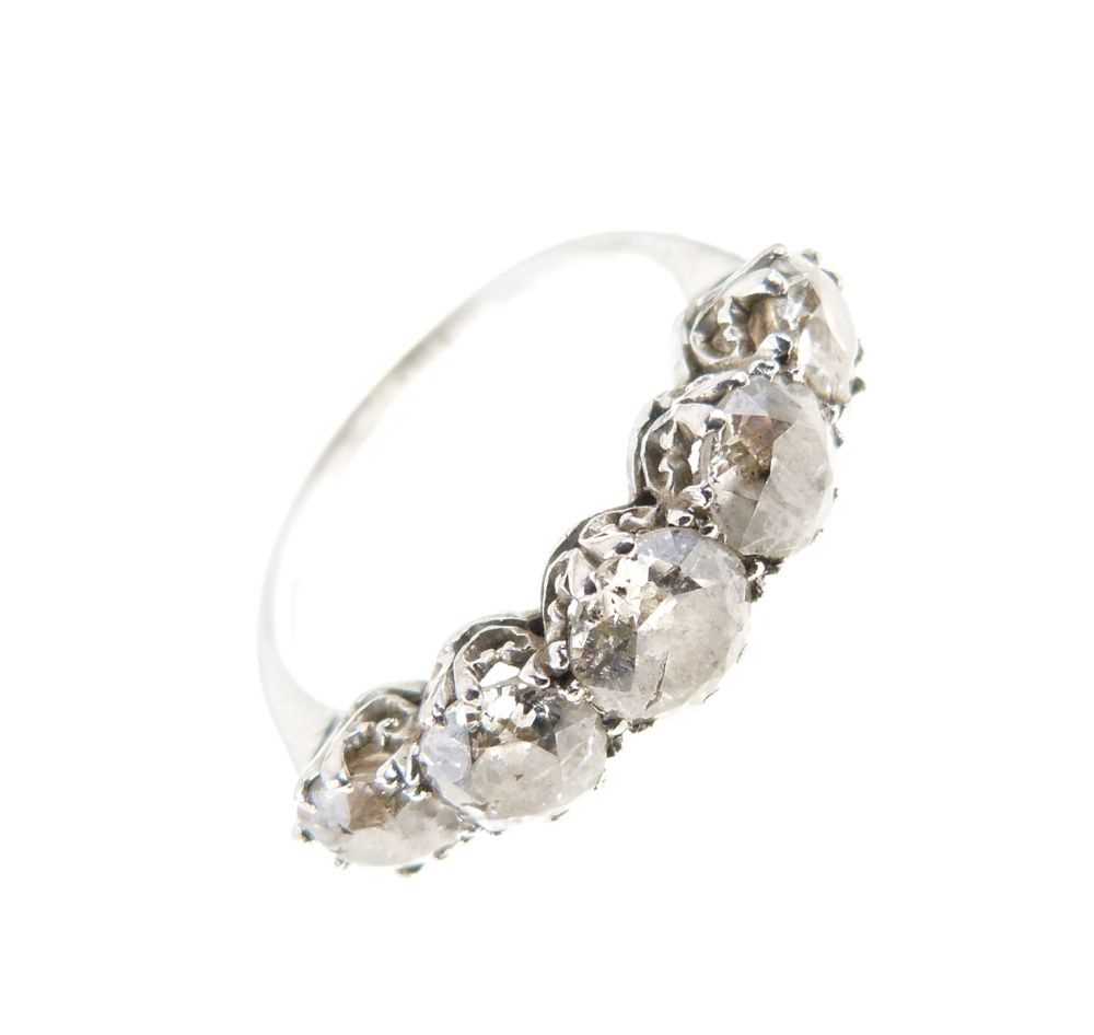 Lot 8 - Five stone diamond ring