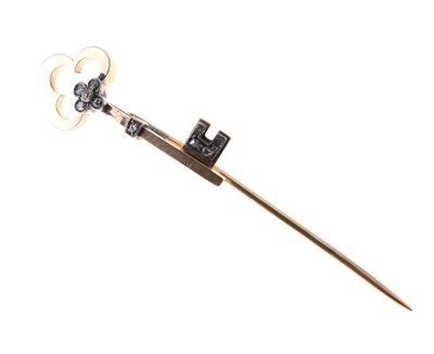 Lot 36 - Key stickpin