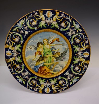 Lot 456 - 20th Century Italian pottery charger
