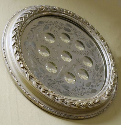 Lot 618 - Cut glass circular mirror