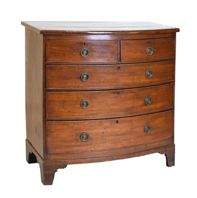 Lot 641 - Mahogany bowfront chest of drawers