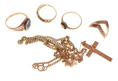 Lot 48 - Small quantity of jewellery including four 9ct gold rings