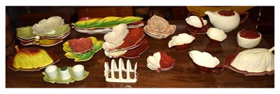 Lot 427 - Quantity of Carlton ware leaf pattern tablewares