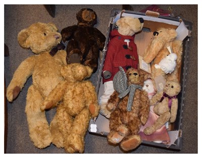 Lot 340 - Quantity of teddy bears