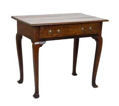 Lot 577 - Oak side table