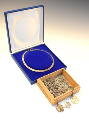 Lot 96 - Assorted silver and white metal chains, 325g approx