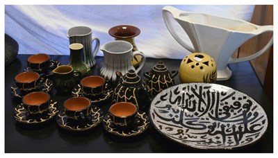 Lot 792 - Group of retro ceramics